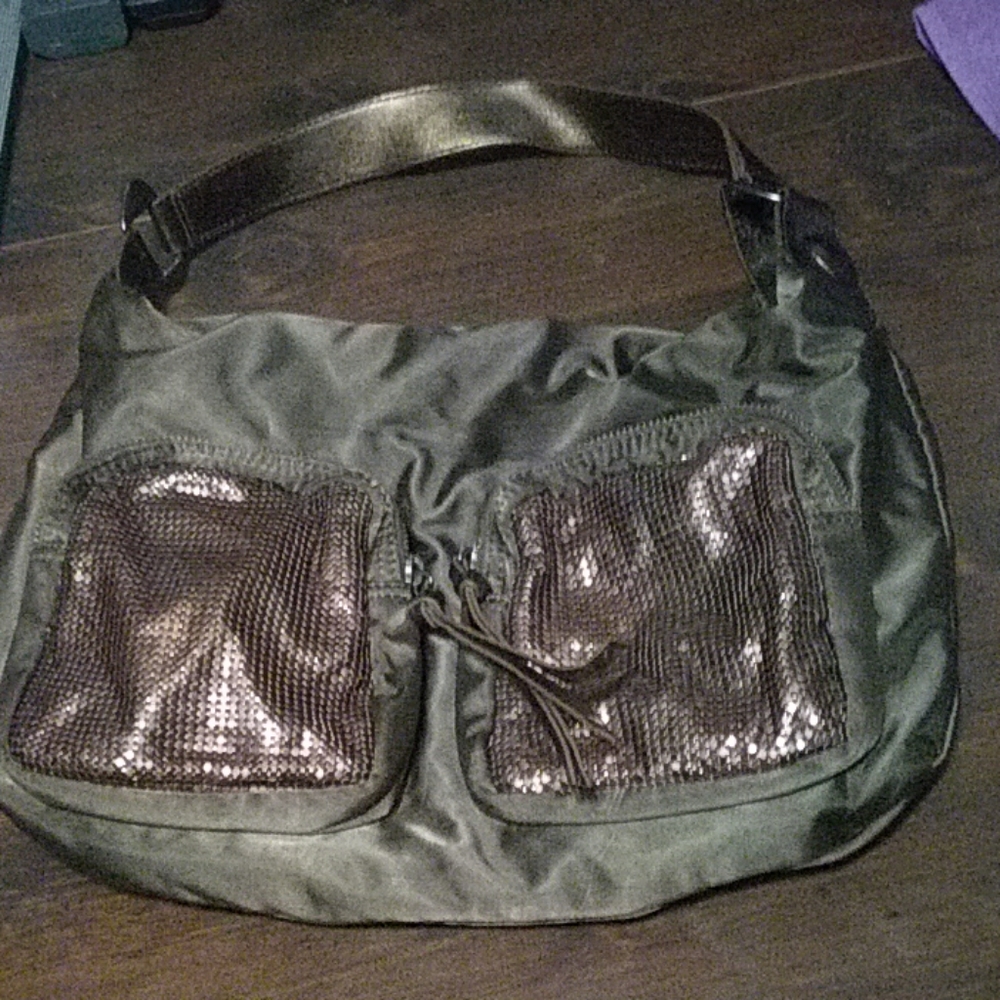 Purse with orange inside